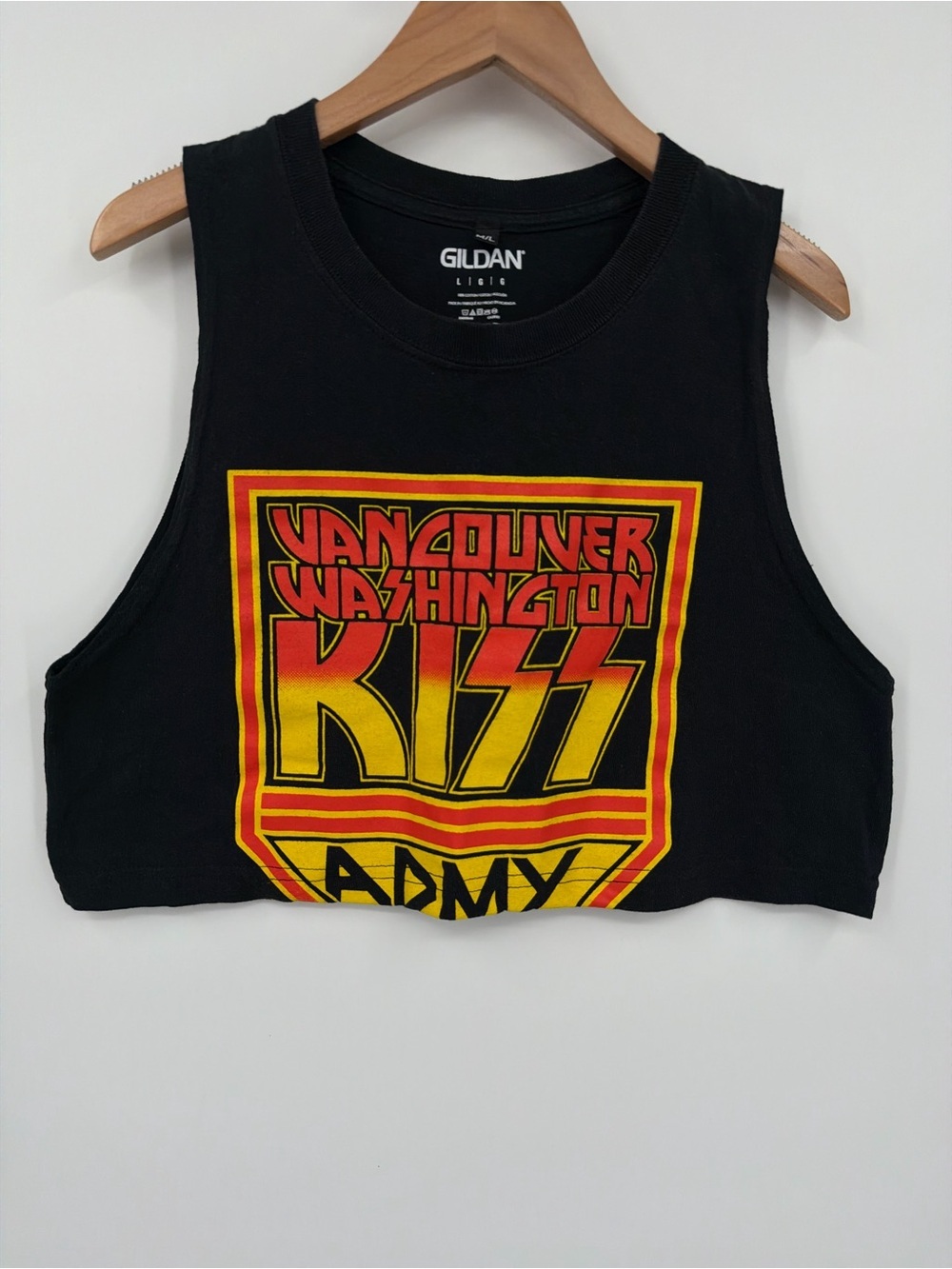Kiss Army 100% Cotton Gildan Black Graphic Cropped Tank Top